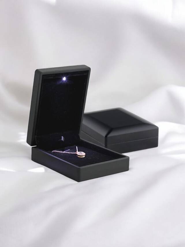 Işıklı Kolye Kutusu - 3